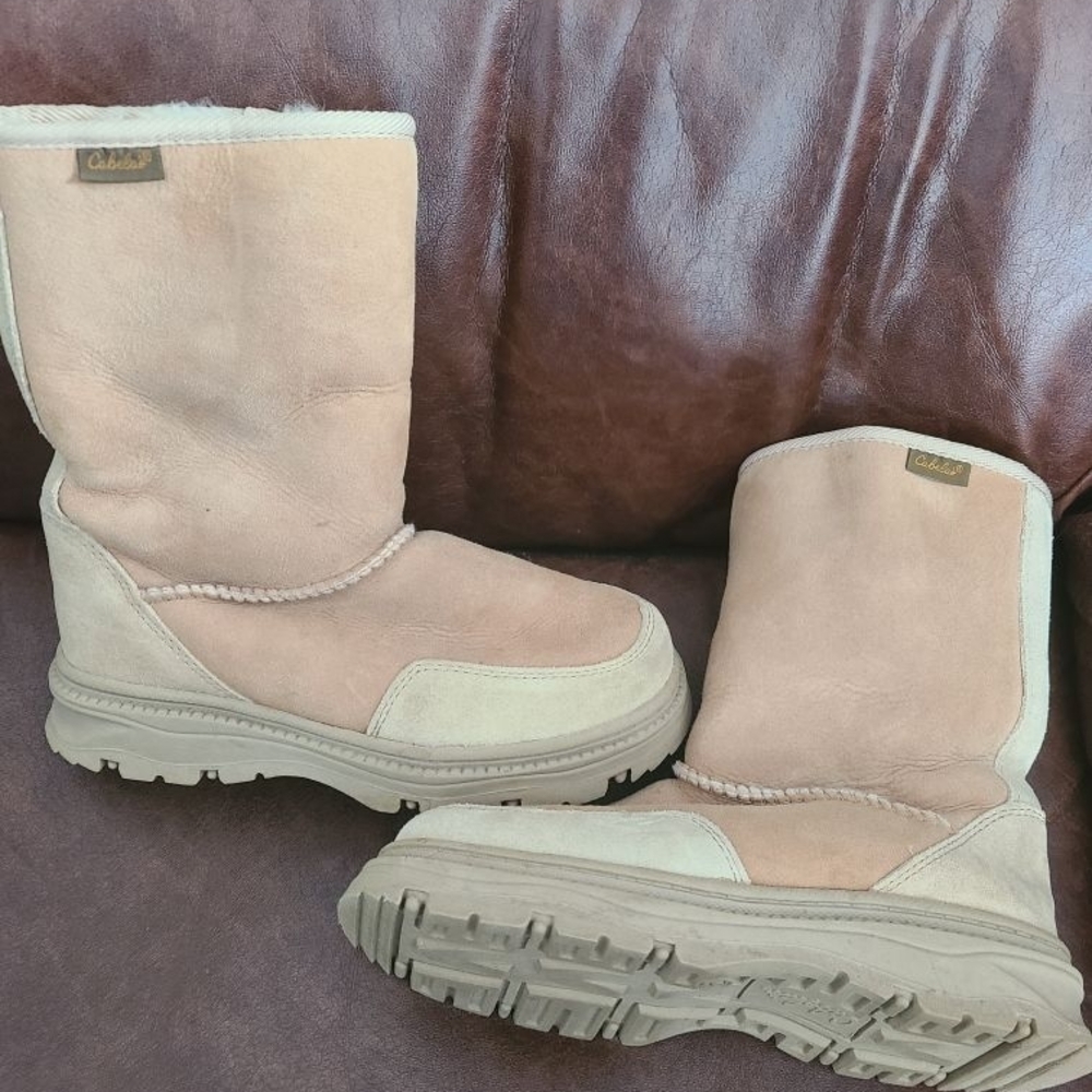Cabela's Women's Beige Winter Boots